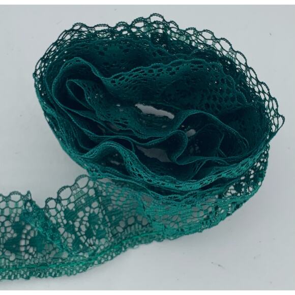 Lace Trim For Sewing Green Dark 1 1/2 Inches Wide 1 3/4" Long Ruffed Lacy Pillow - Picture 6 of 6